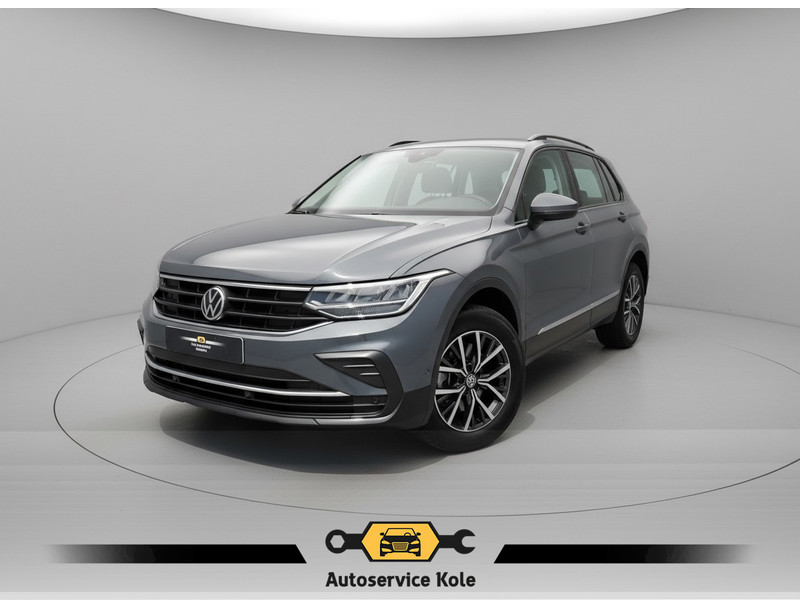 475017717-100-15.jpg