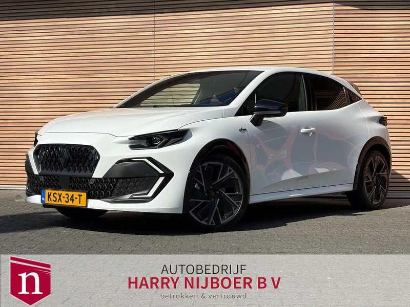 572906643-100-15.jpg