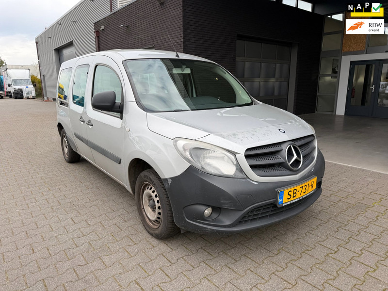 705088091-100-15.jpg