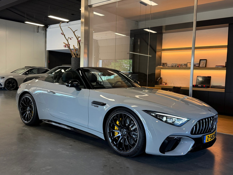 956764845-100-15.jpg
