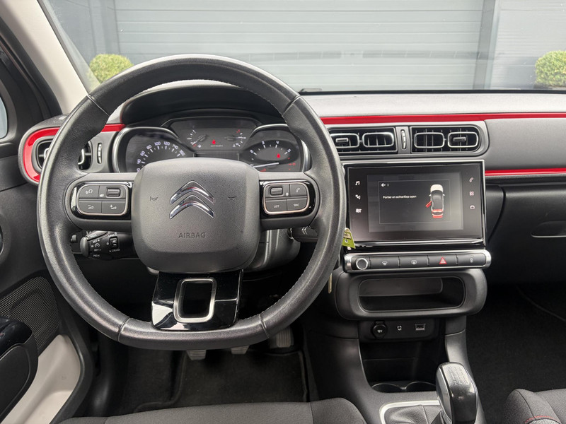 216054617-100-2.jpg