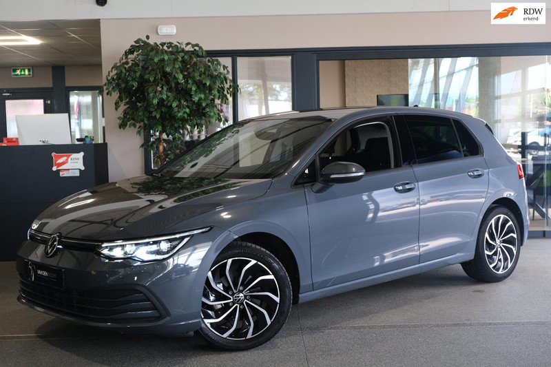 948312982-100-15.jpg