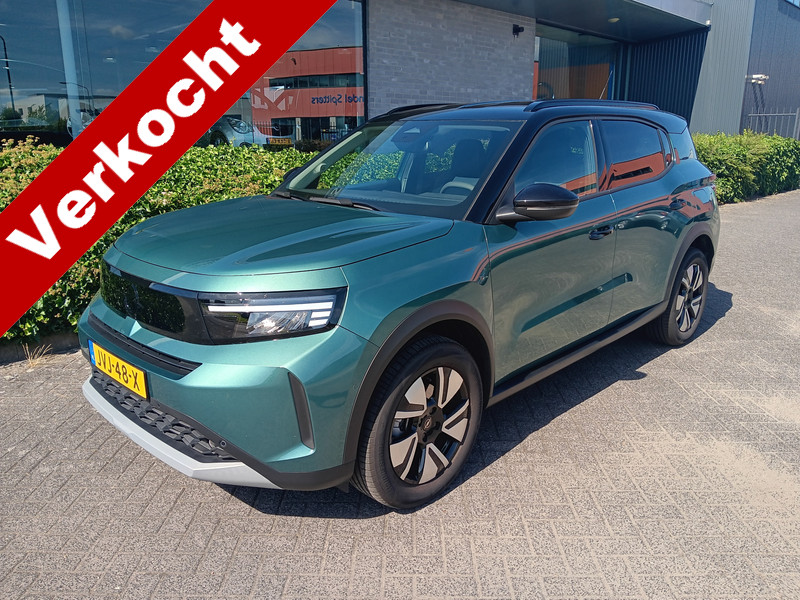 783208884-100-15.jpg