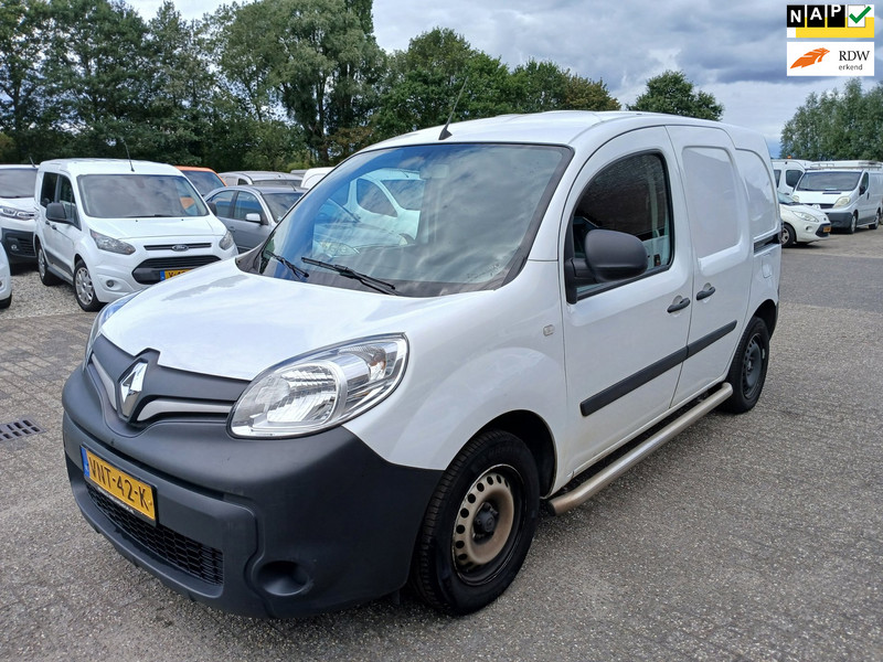893111914-100-15.jpg