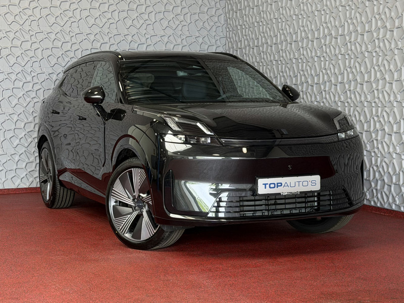 235610686-100-15.jpg