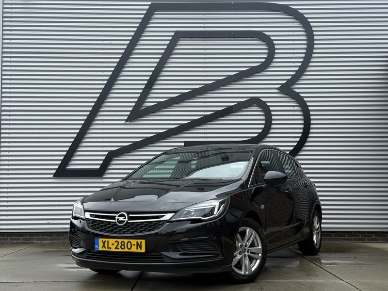161749299-100-15.jpg