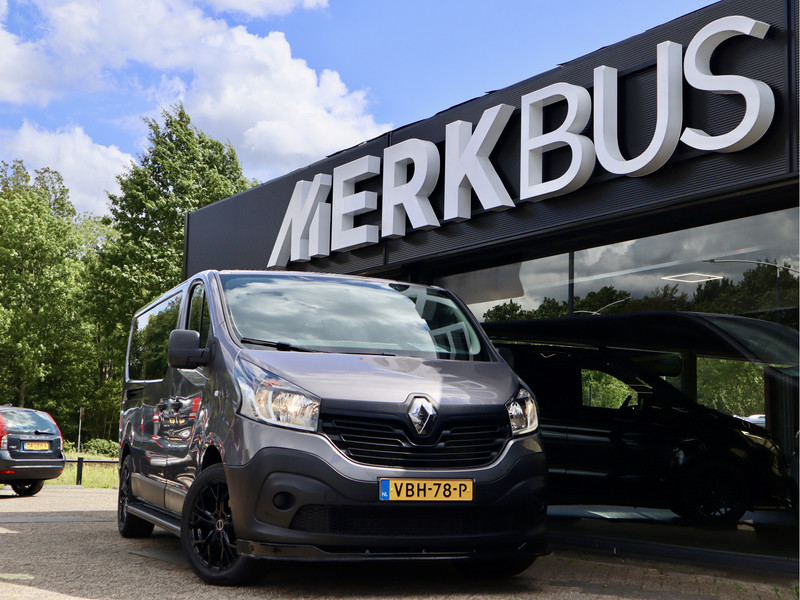 111533570-100-1.jpg
