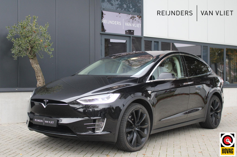 513762194-100-15.jpg