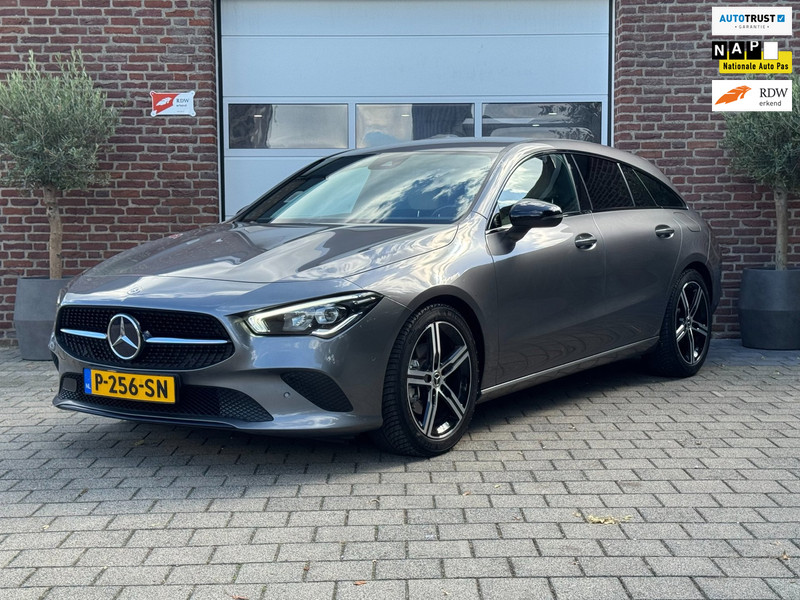 841555274-100-15.jpg