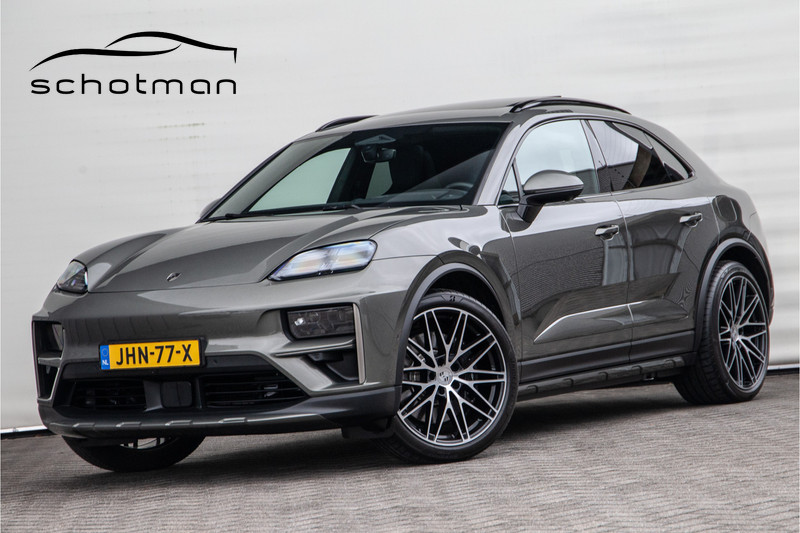 641148243-100-15.jpg