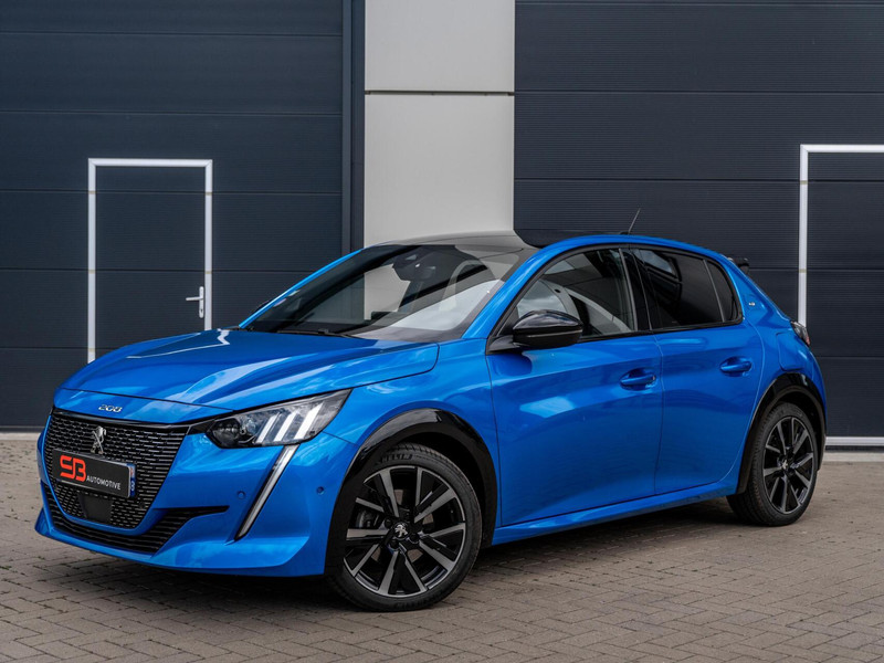858135236-100-15.jpg