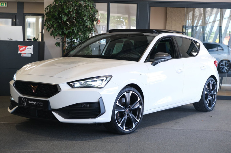 164437673-100-15.jpg