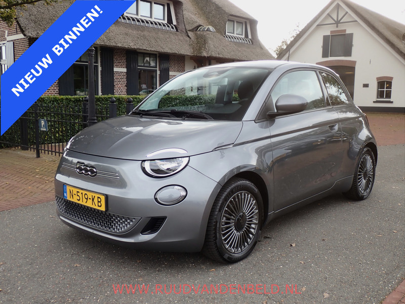 649251296-100-15.jpg