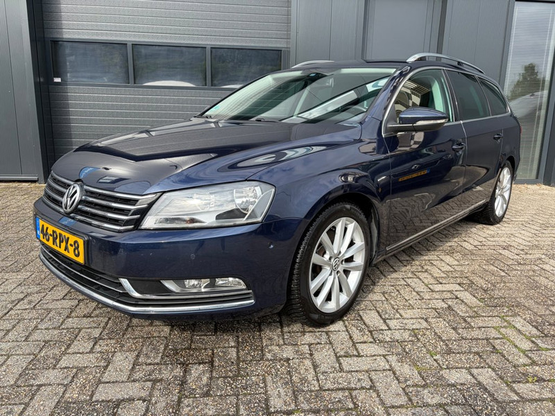535973191-100-15.jpg