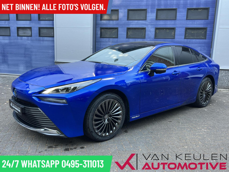 366780011-100-8.jpg