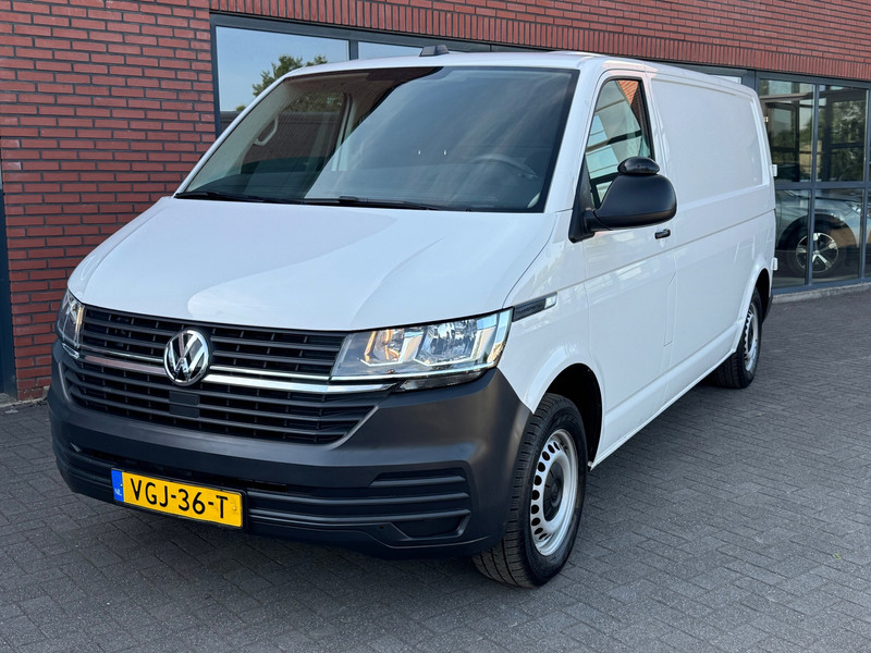 515681652-100-15.jpg
