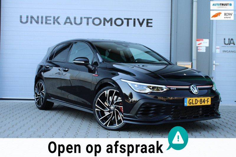 432138610-100-15.jpg