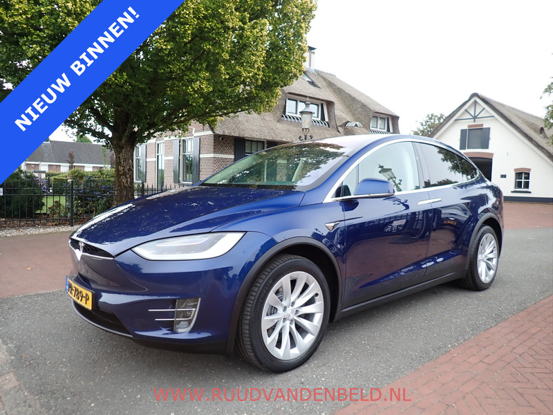 827167303-100-15.jpg