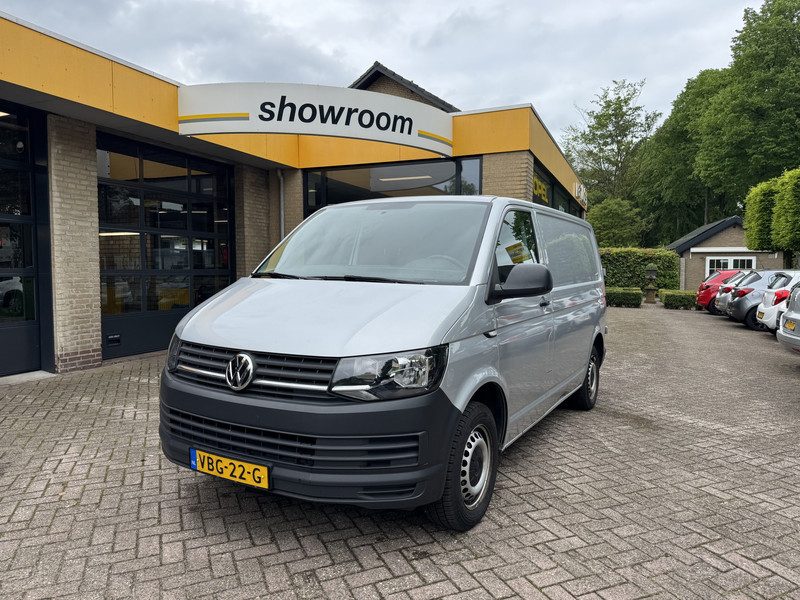 999889082-100-15.jpg