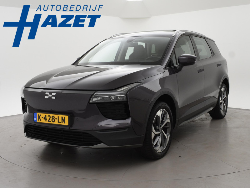 620999775-100-15.jpg