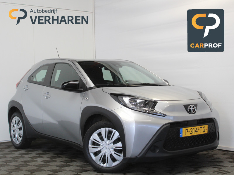 904766245-100-15.jpg