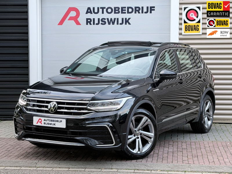 967351263-100-15.jpg