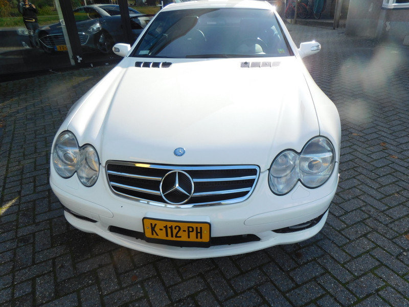 487725255-100-15.jpg