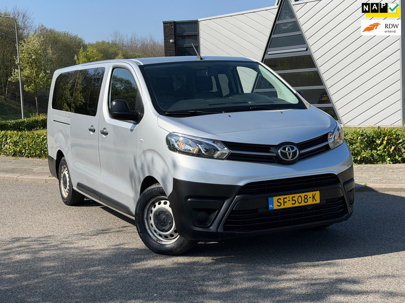 553817699-100-15.jpg