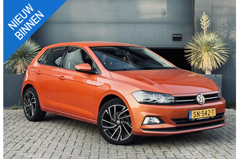841693404-100-15.jpg