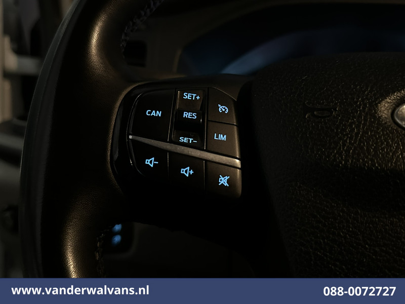 895223715-100-3.jpg