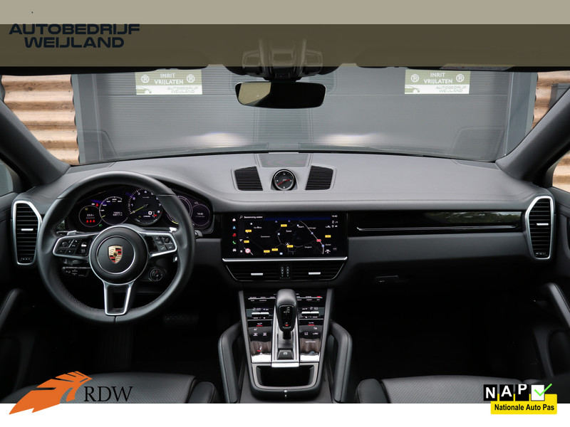 247101177-100-15.jpg