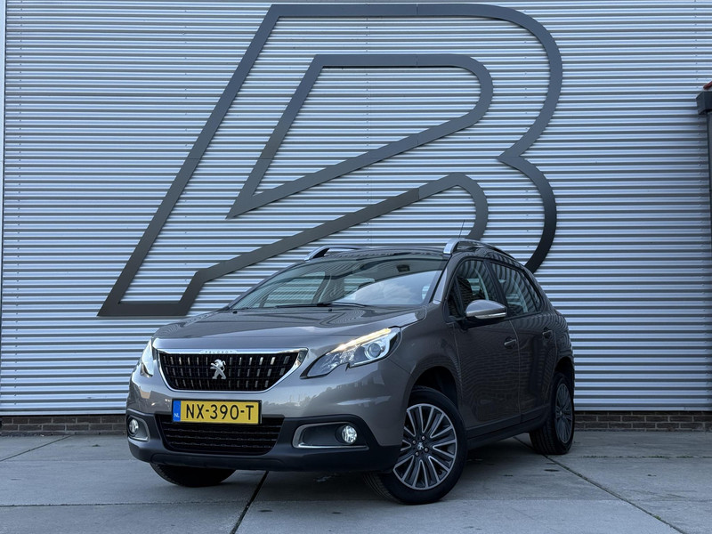 114398539-100-15.jpg